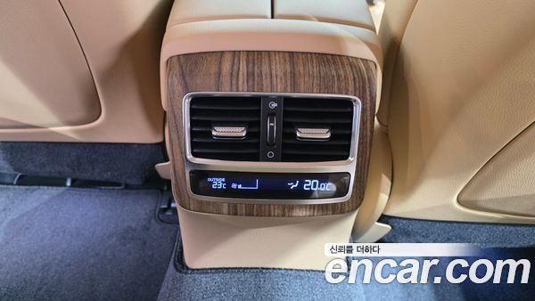 Kia K9 2022, фото 37