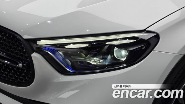 Mercedes-Benz GLC 2026, фото 8