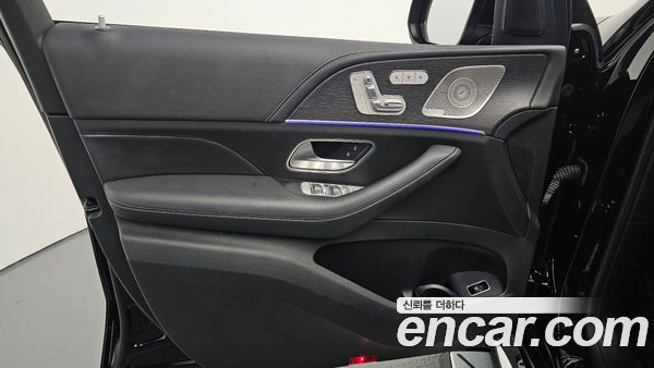 Mercedes-Benz GLS 2022, фото 13