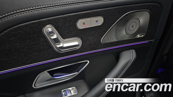 Mercedes-Benz GLS 2022, фото 28