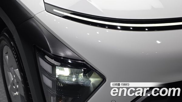 Hyundai Kona 2023, фото 7