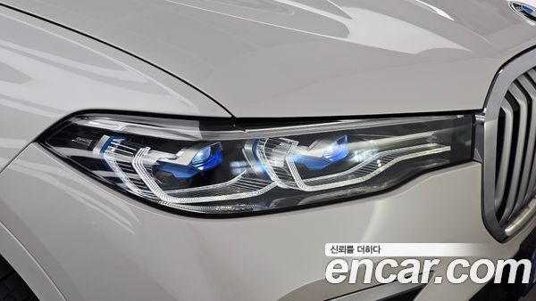 BMW X7 2022, фото 7