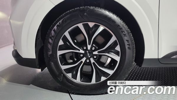 Kia Carnival 2023, фото 5