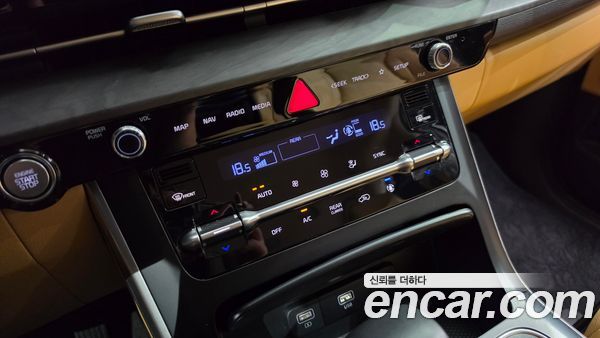 Kia Carnival 2023, фото 29