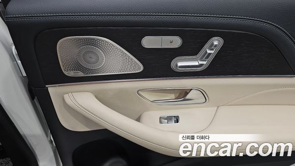 Mercedes-Benz GLE 2022, фото 30