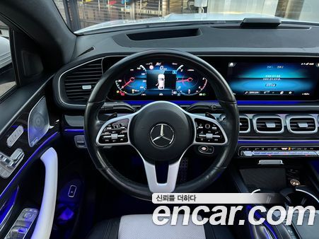 Mercedes-Benz GLE 2021, фото 9