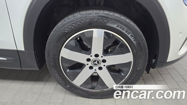 Mercedes-Benz GLB 2020, фото 5