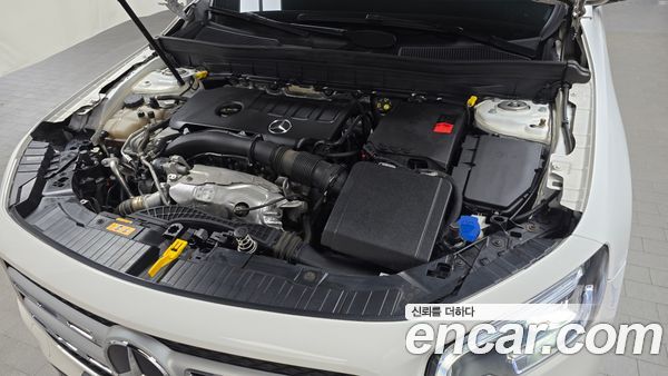 Mercedes-Benz GLB 2020, фото 6