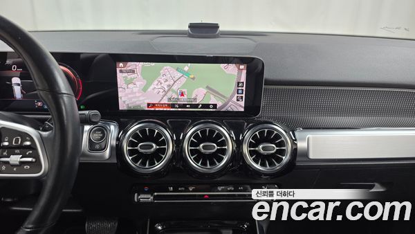 Mercedes-Benz GLB 2020, фото 14