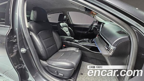 Hyundai Grandeur 2023, фото 10