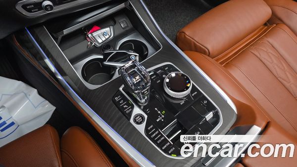 BMW X7 2021, фото 9