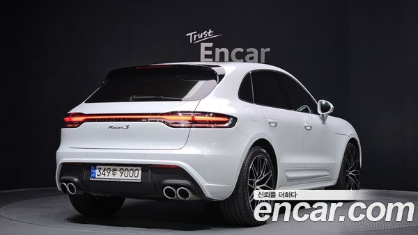 Porsche Macan 2022, фото 2