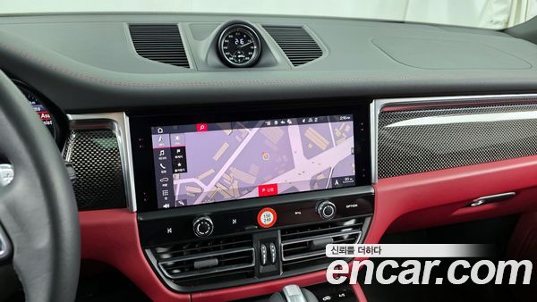 Porsche Macan 2022, фото 14