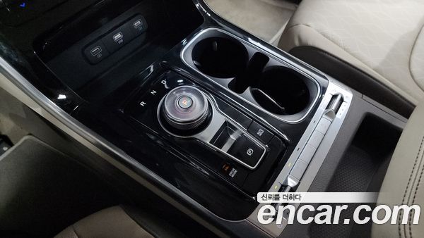 Kia Carnival 2021, фото 9