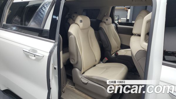 Kia Carnival 2021, фото 12
