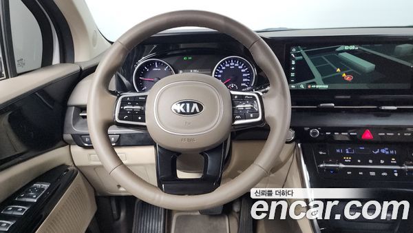 Kia Carnival 2021, фото 13