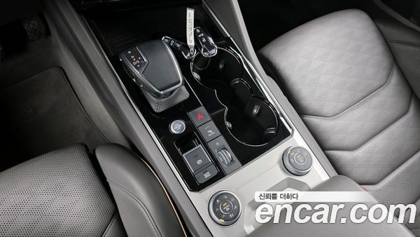 Volkswagen Touareg 2022, фото 9