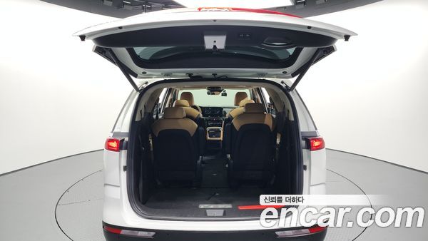 Kia Carnival 2021, фото 20