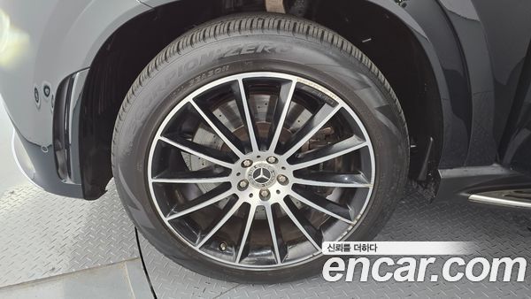 Mercedes-Benz GLE 2022, фото 5
