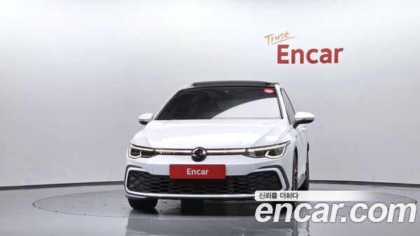 Volkswagen Golf 2024, фото 3