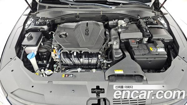 Hyundai Grandeur 2023, фото 6