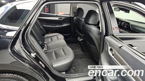 Hyundai Grandeur 2023, фото 12