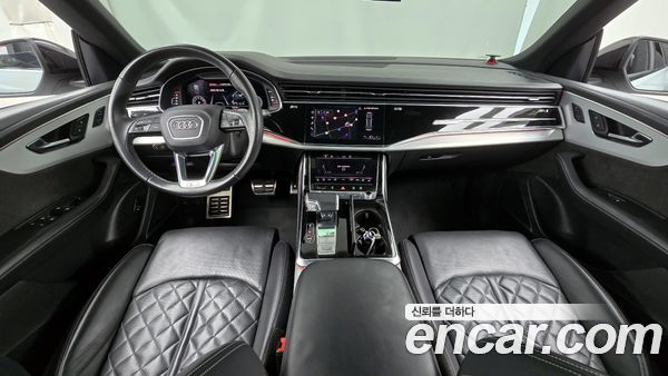 Audi Q8 2021, фото 7