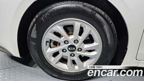 Kia K3 2021, фото 5