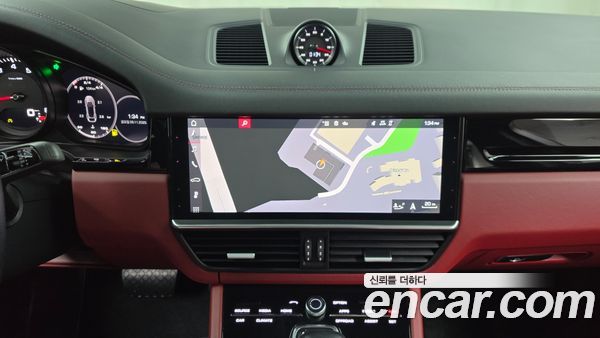 Porsche Cayenne 2020, фото 14
