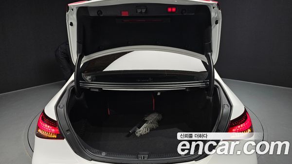 Mercedes-Benz E-Class 2022, фото 20