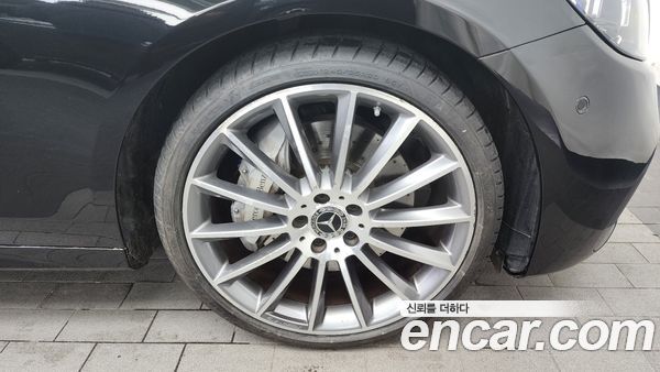 Mercedes-Benz E-Class 2021, фото 5