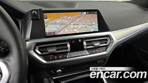 BMW 3 Series 2022, фото 14