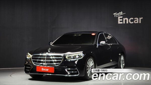 Mercedes-Benz S-Class 2021