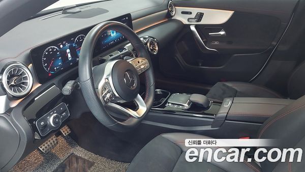 Mercedes-Benz CLA 2023, фото 9