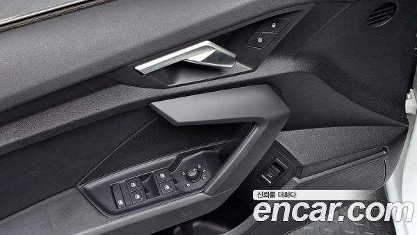 Audi A3 2022, фото 18