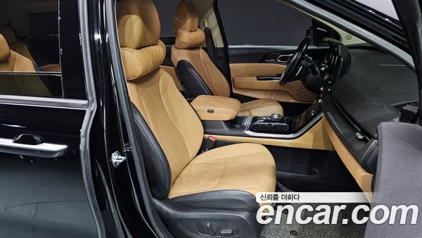 Kia Carnival 2021, фото 10