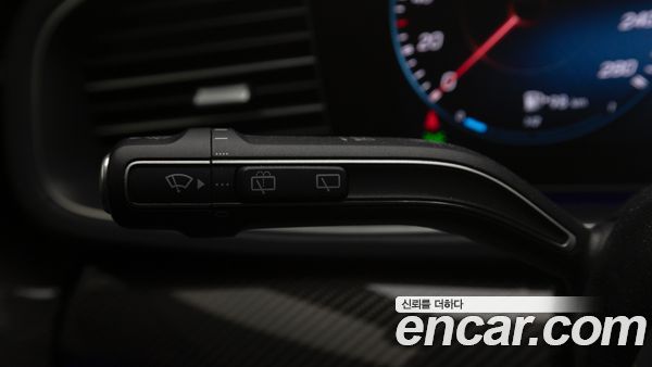 Mercedes-Benz GLE 2023, фото 18