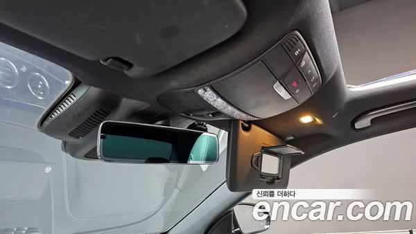 Mercedes-Benz E-Class 2021, фото 20