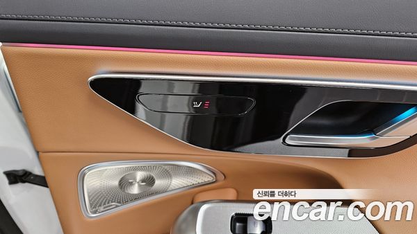 Mercedes-Benz E-Class 2026, фото 18