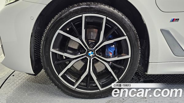 BMW 5 Series 2021, фото 5