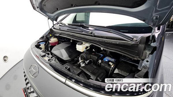 Hyundai Staria 2022, фото 6