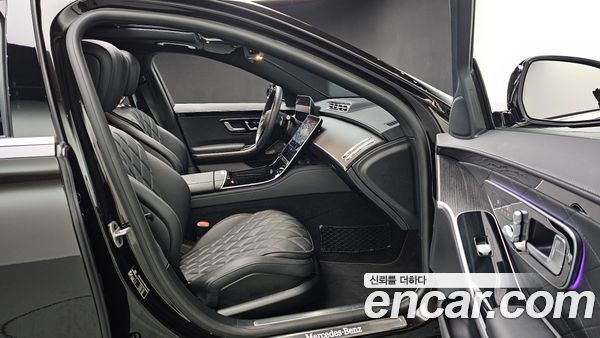 Mercedes-Benz S-Class 2023, фото 10