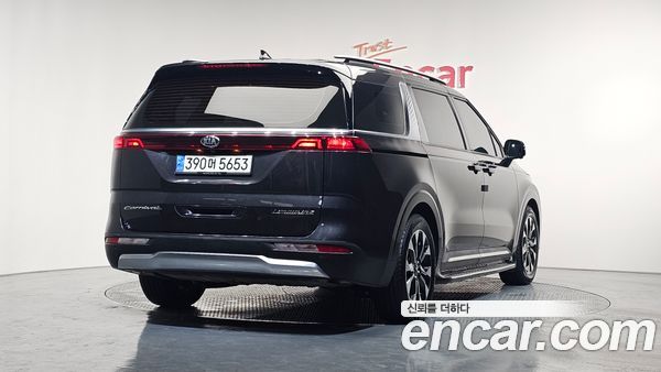 Kia Carnival 2021, фото 2