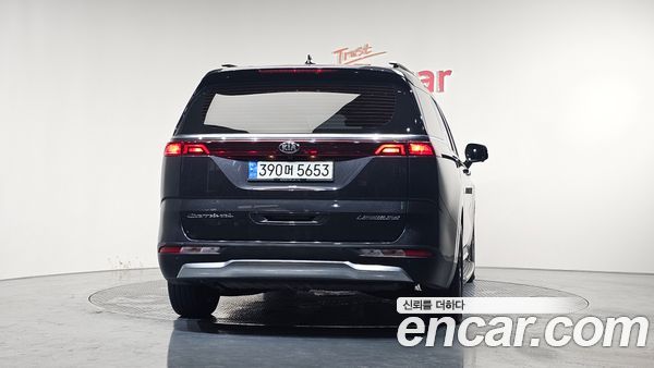 Kia Carnival 2021, фото 4