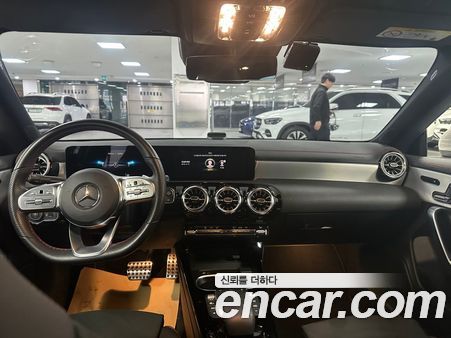 Mercedes-Benz CLA 2023, фото 7