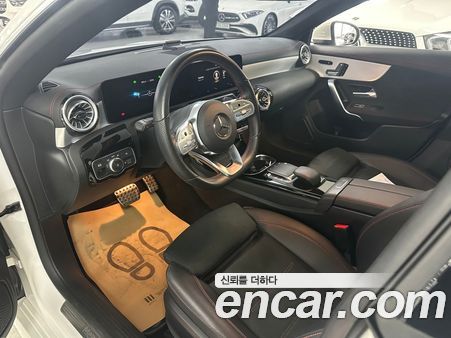 Mercedes-Benz CLA 2023, фото 14