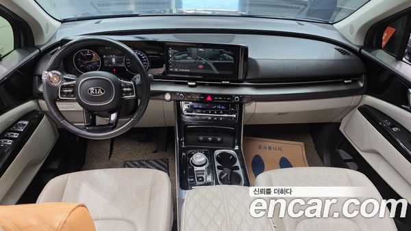 Kia Carnival 2021, фото 7