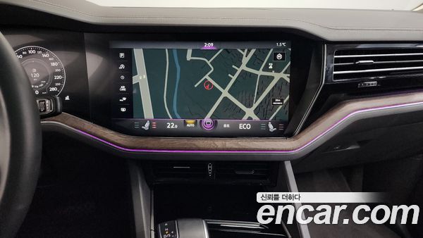 Volkswagen Touareg 2023, фото 14