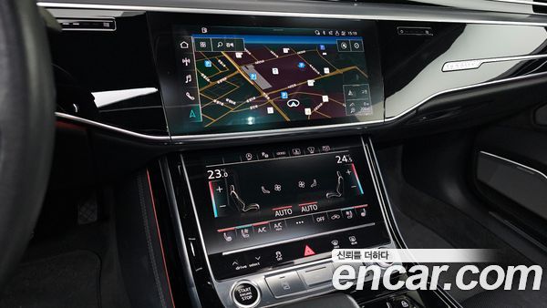 Audi A8 2021, фото 14