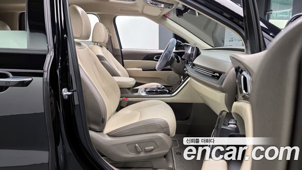 Kia Carnival 2021, фото 10